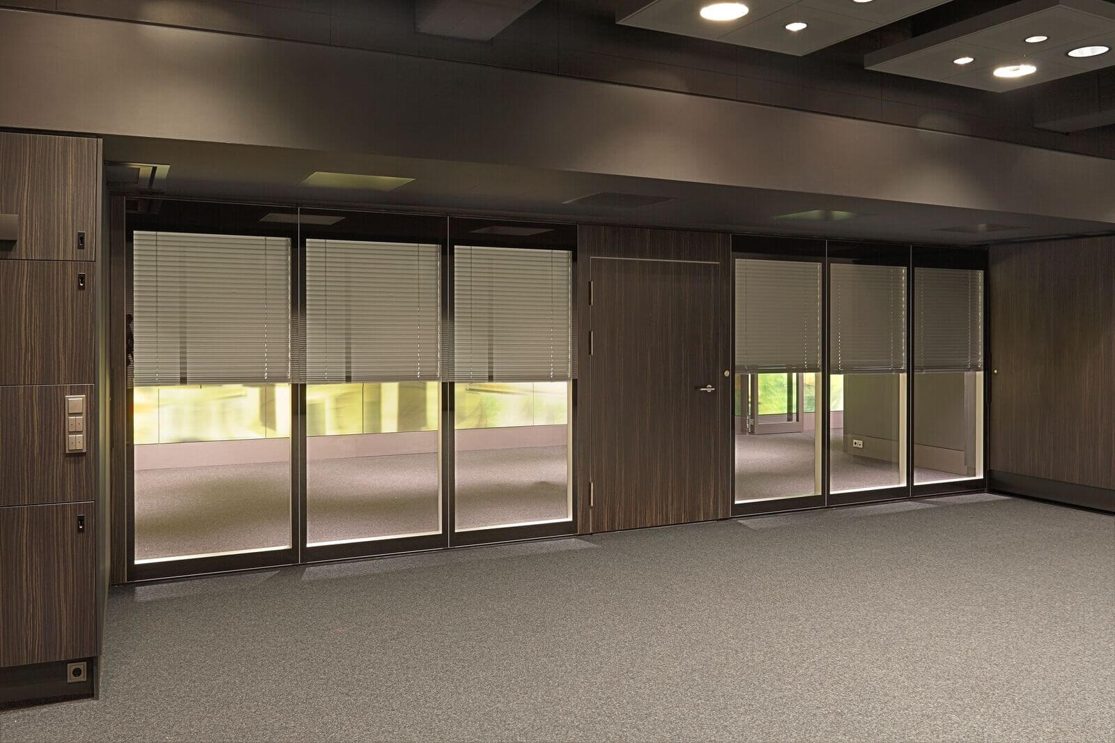 premium-glass-motiva